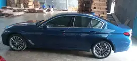 BMW 530i 2021 Bensin