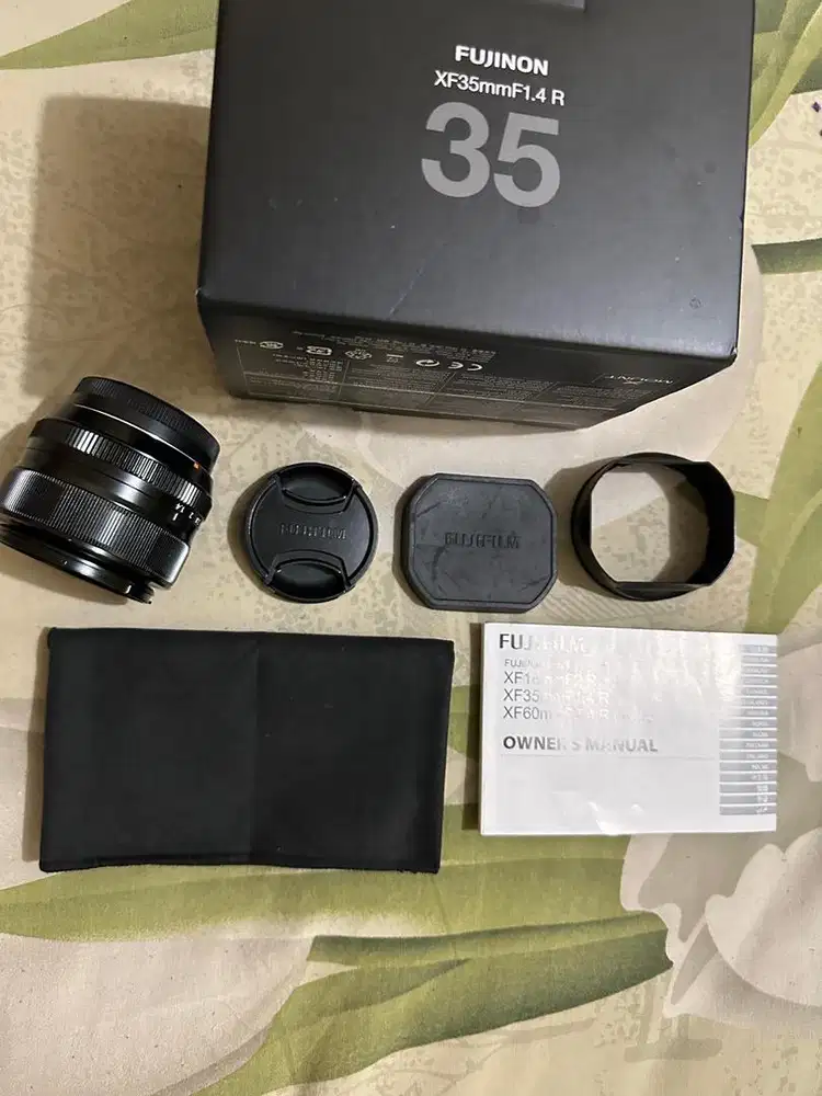 Lensa Fujifilm Fujinon XF 35mm F1.4 R Mulus Fullset