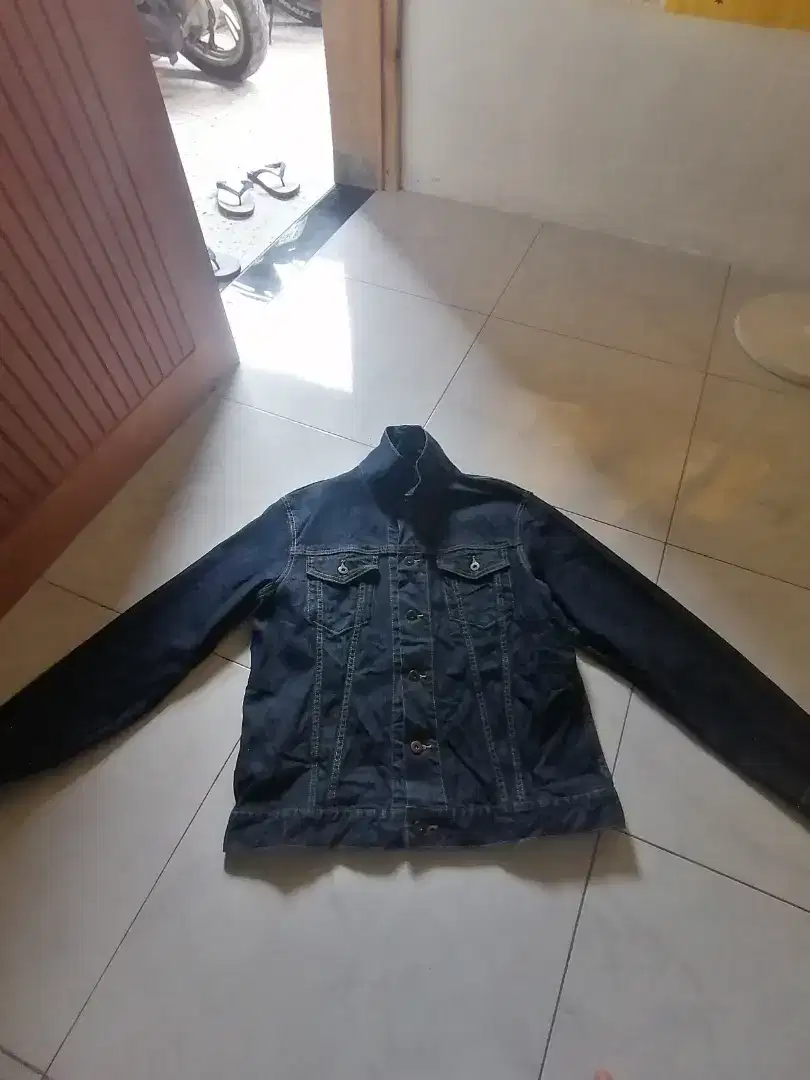 Jaket Jeans Uniqlo