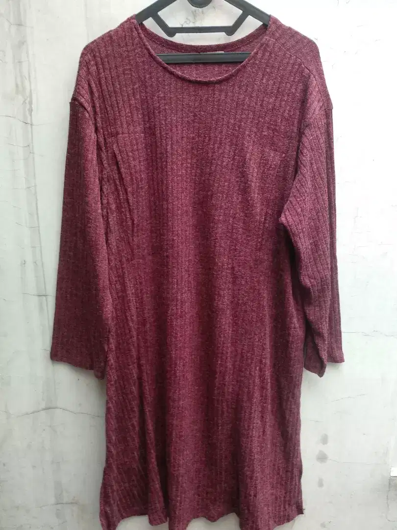 Dijual satu set baju dan celana wanita