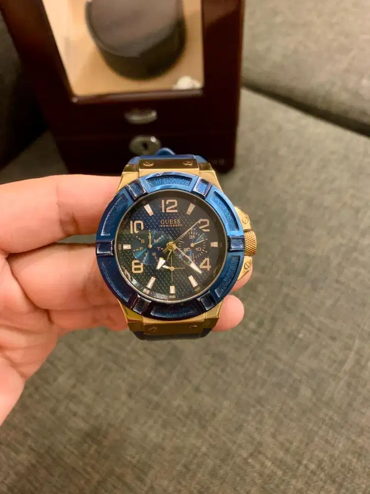 Guess watch W0247G3 Blue Rubber straps Original