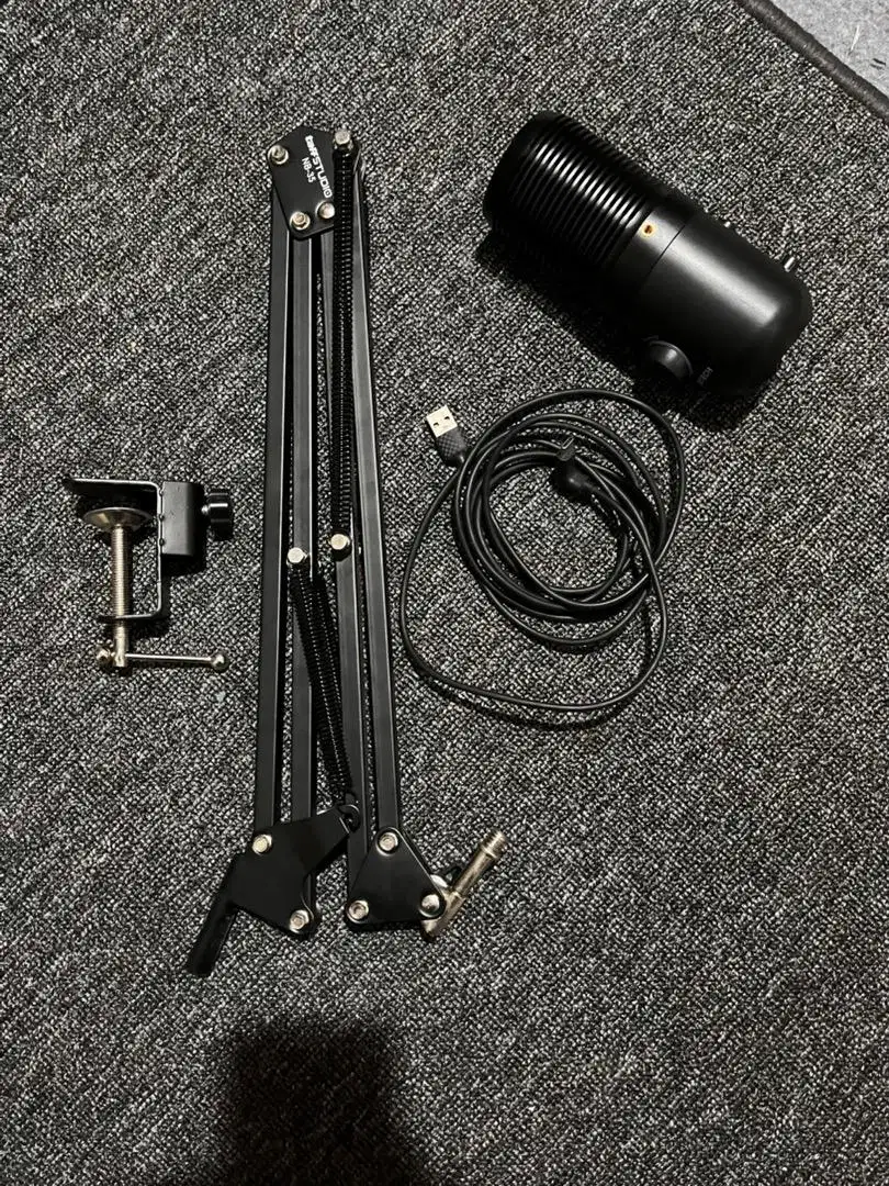 Soundtech 2.0 & Arm