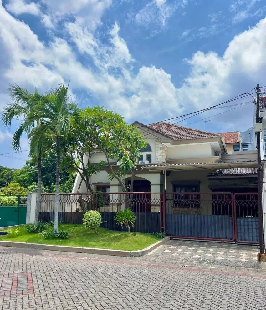 DIJUAL RUMAH DI ARAYA 1 JARANG ADA ROW 4 MOBIL TURUN HARGA