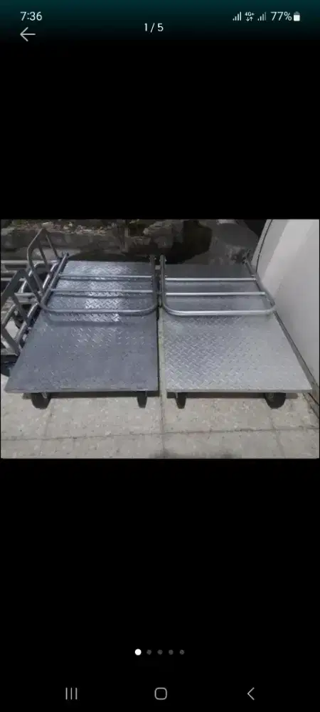 Trolley persegi panjang dari plat besi bordes kuat dan tahan lama