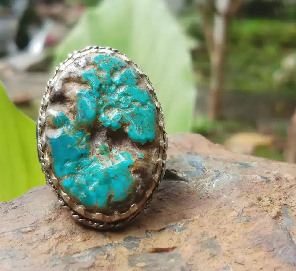 Pirus Buhun Persia Motif Batara Guru