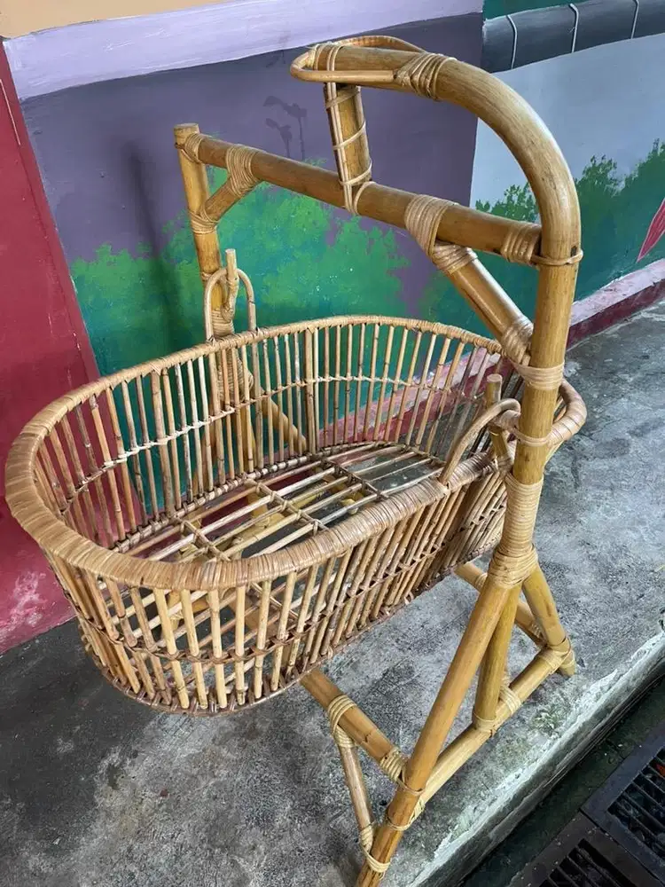 Ayunan Rotan Bayi
