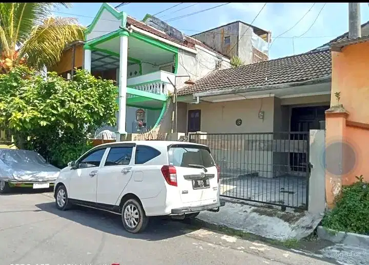 Dijual cepat rumah siap huni di perumahan Gunung batu jember