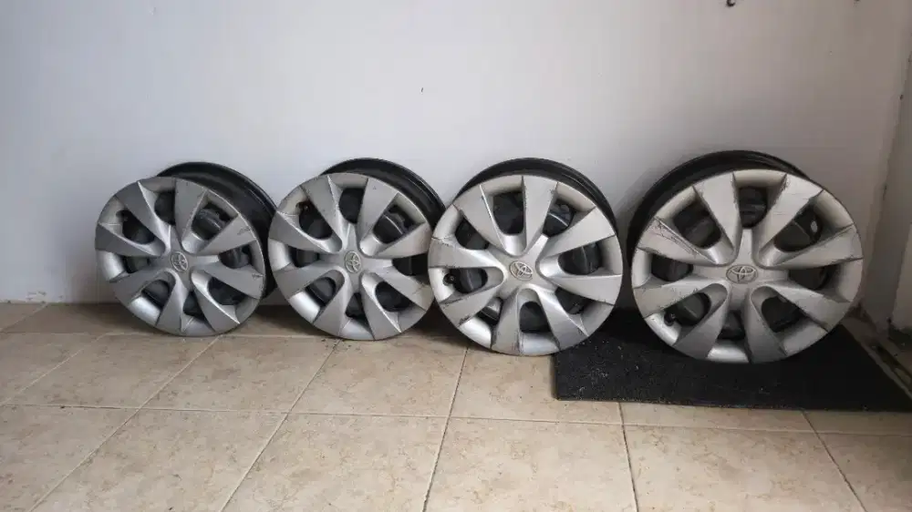 Velg Avanza bekas