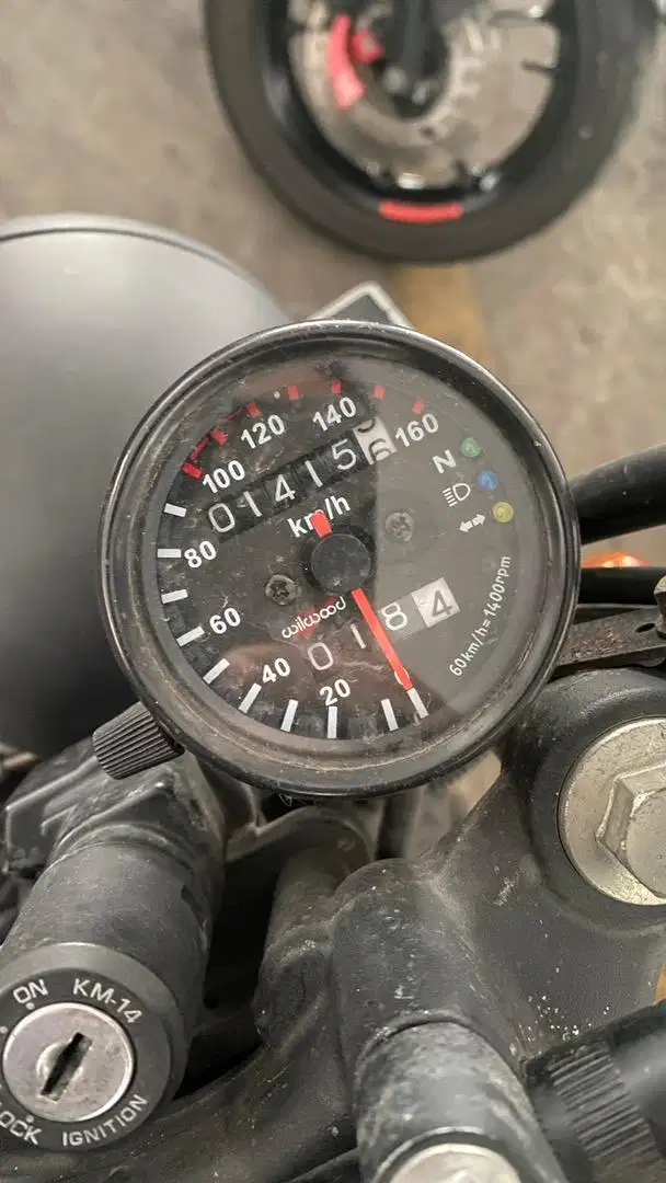 W175 - 2019 - Modif tipis