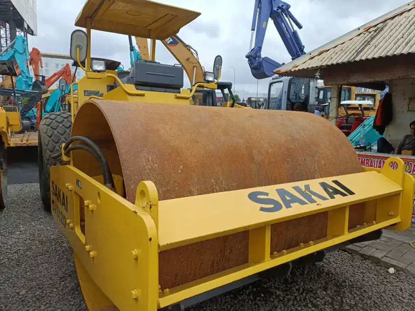 Sakai vibro SV512D