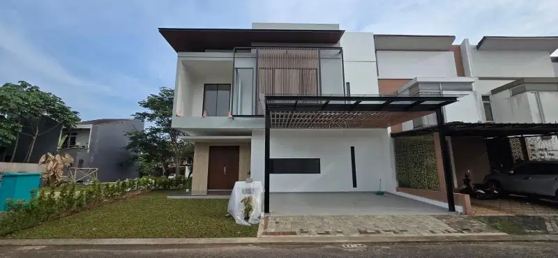 Cosmo The Icon BSD