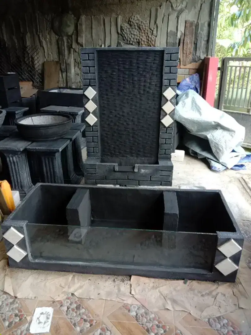 Kolam minimalis