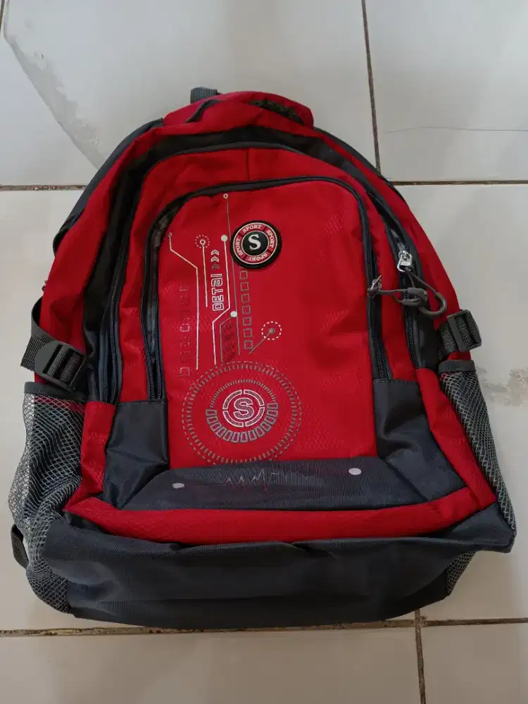 Di Jual tas Ransel Hiking merk : Sport