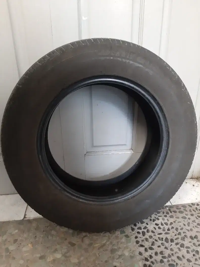 Ban Bridgstone innova 265/65/17