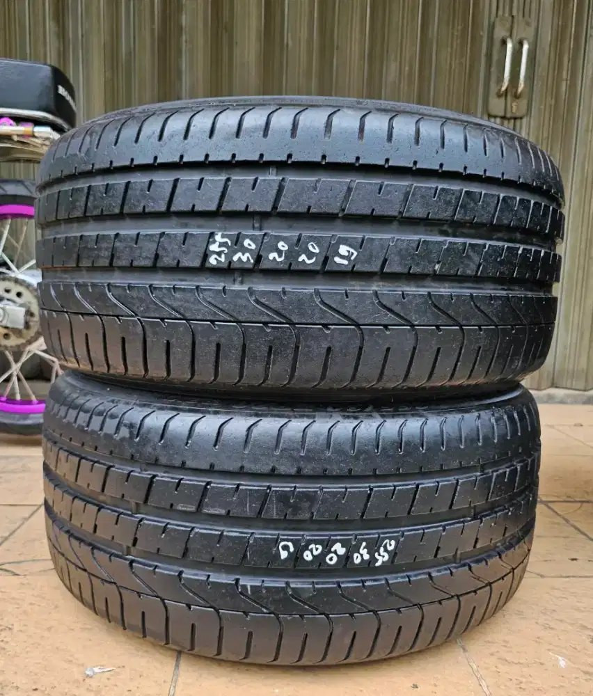 Ban ring 20 pirelli pzero 255/30