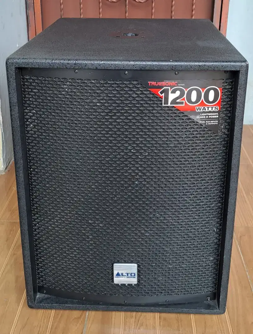 ALTO Truesonic TS-SUB-15 Active PA Subwoofer