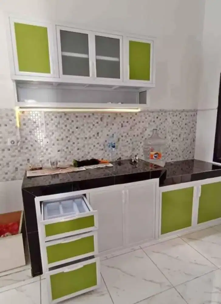 Kitchenset almunium acp ,anti rayap ,tahan air,awet / lp