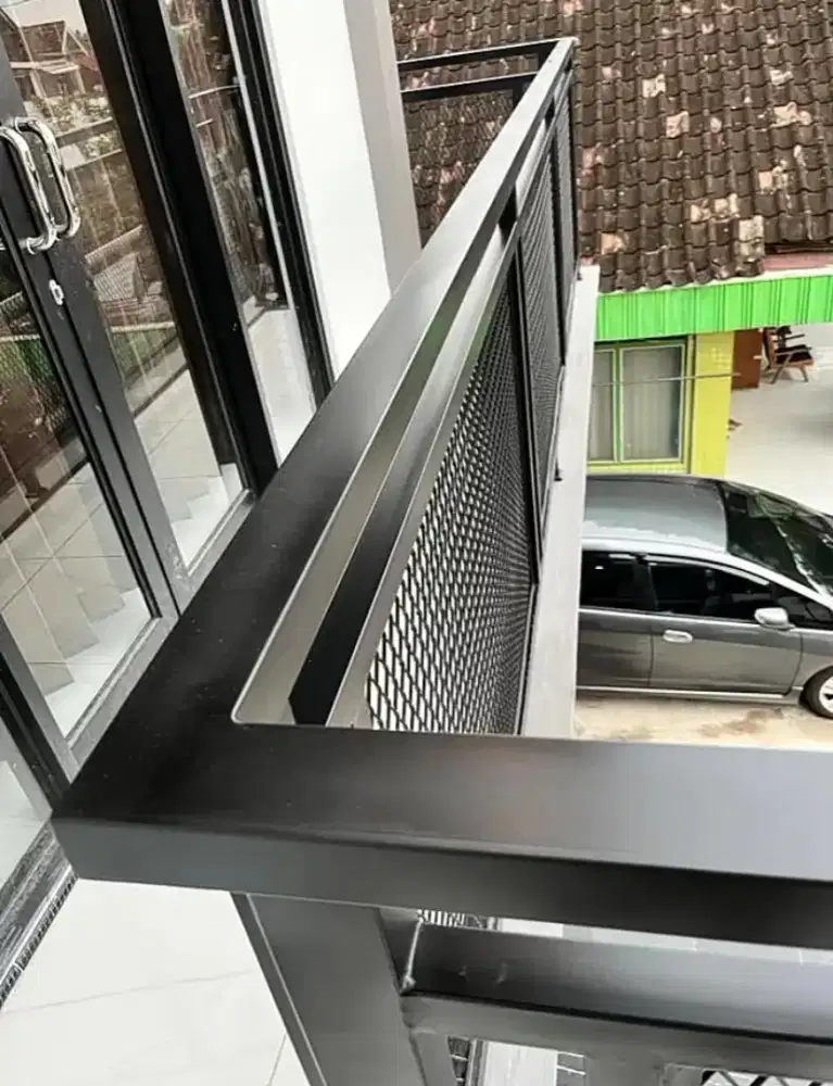 Pagar balkon expended expanda