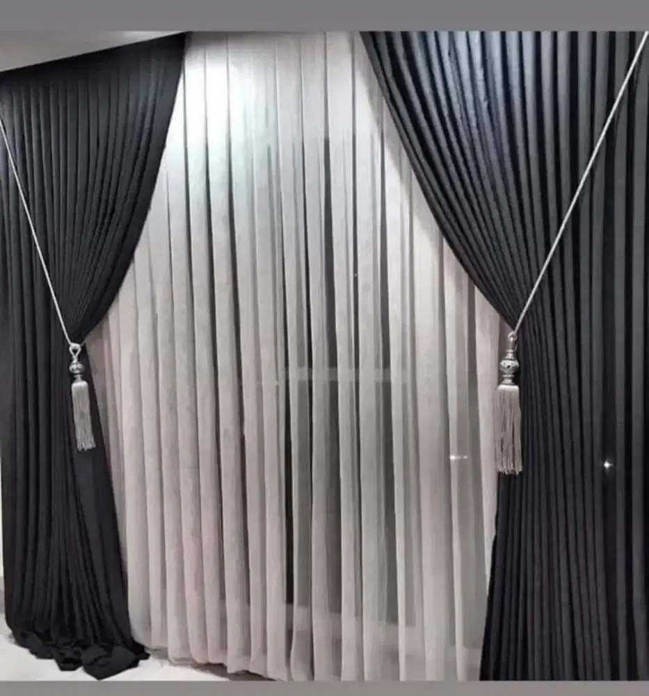 Pasang gordyn gorden murah vertikal roll blind jasa wallpaper dinding