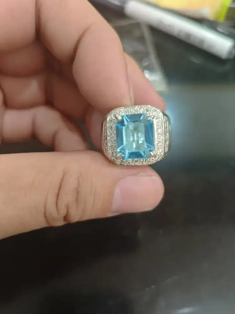 Cincin Eropa Perak Batu Blue Topaz
