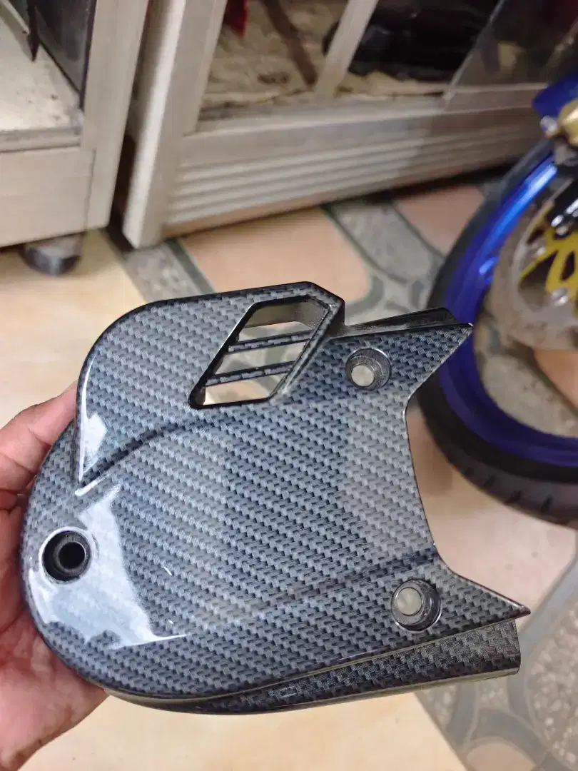 Cover duct air Honda PCX CBU sudah di carbon abu2