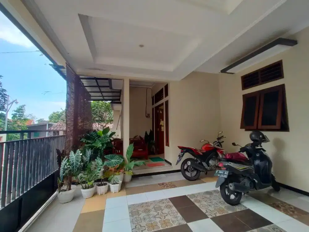 RUMAH BESAR BAGUS RINGS 1 UNNES GUNUNGPATI SEMARANG