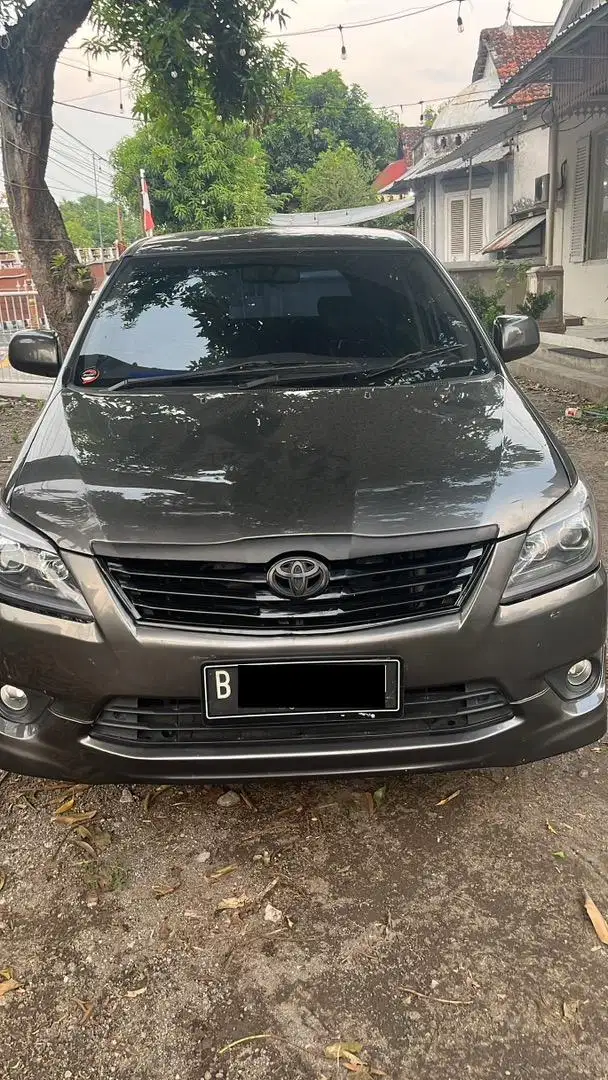 Innova G diesel matic