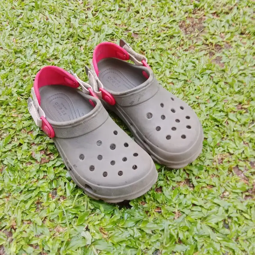 Crocs kids olive - original preloved