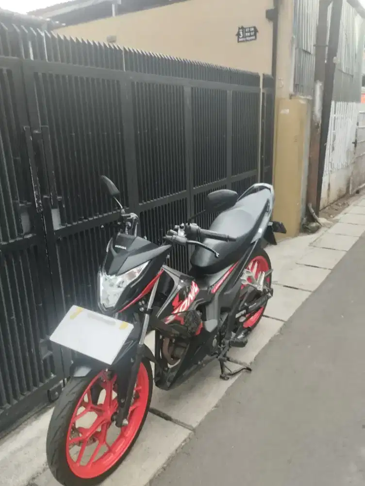 Honda sonic 150 R 2023