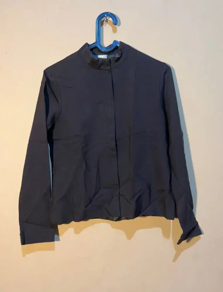 Exze Baju Blazer Wanita