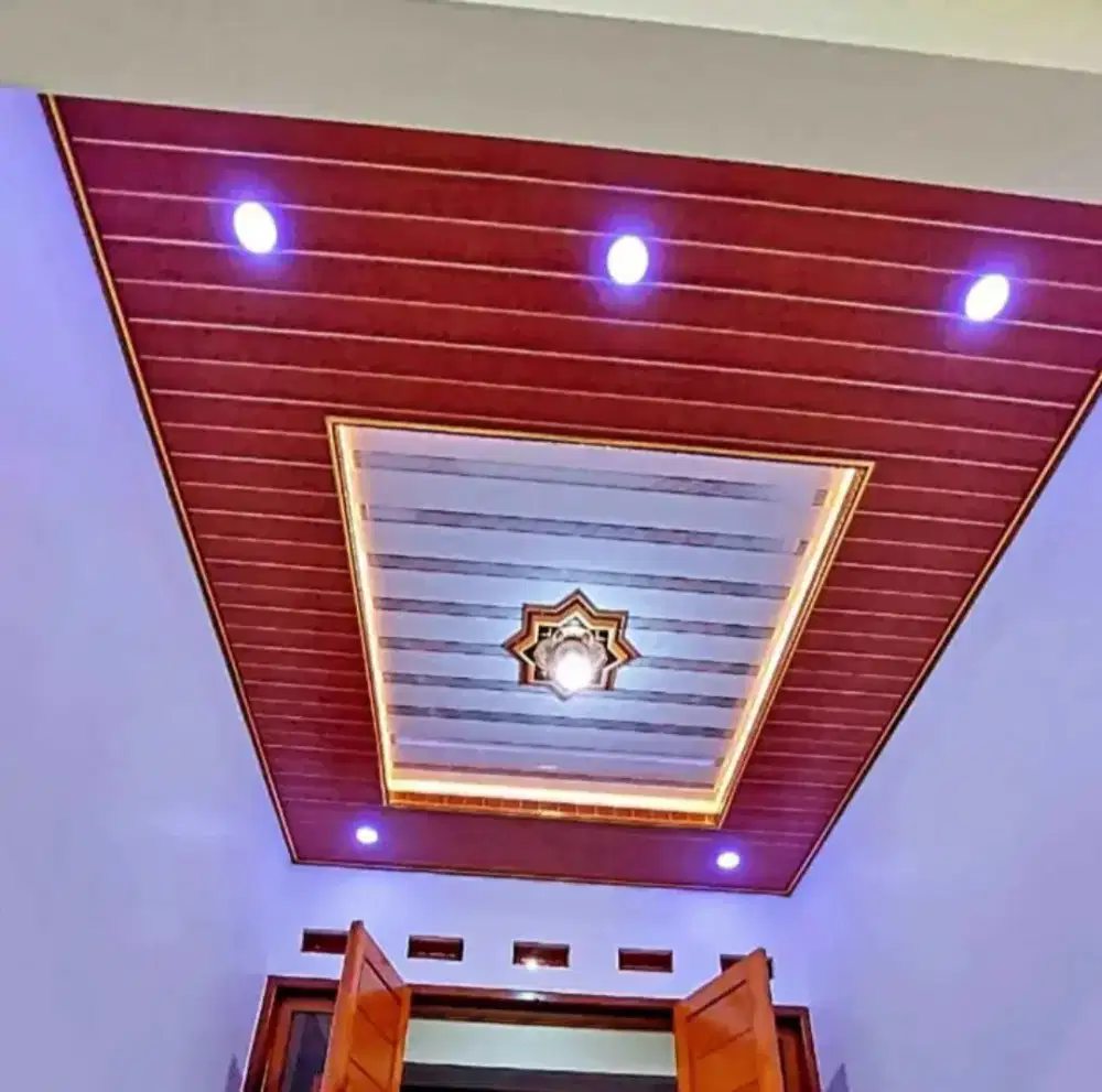 Plafon pvc motif glossy terpasang