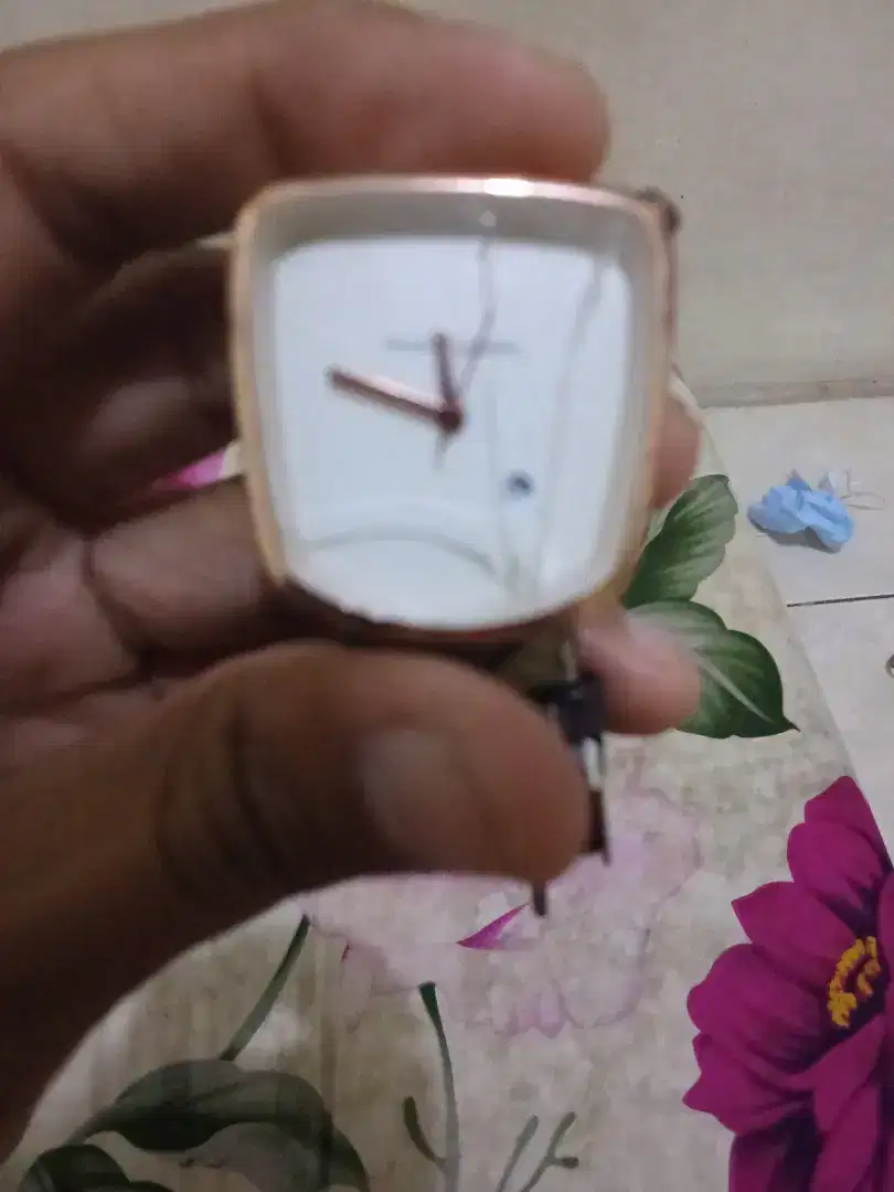Jam tangan hush puppies