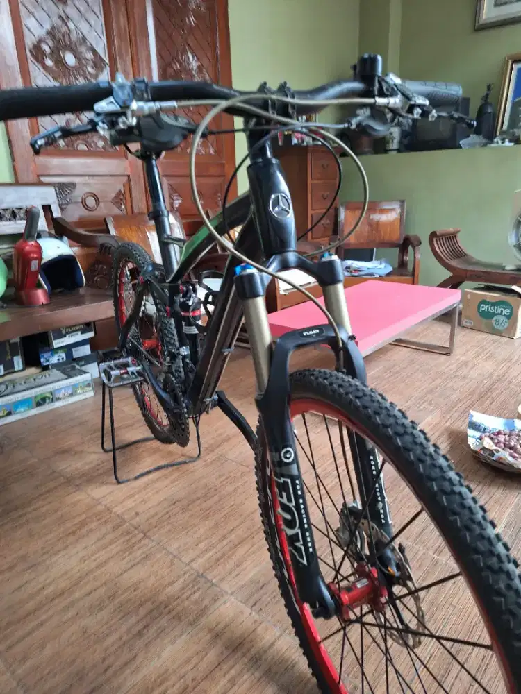 Dijual : Sepeda Mercedez Benz Original All Mountain special edition