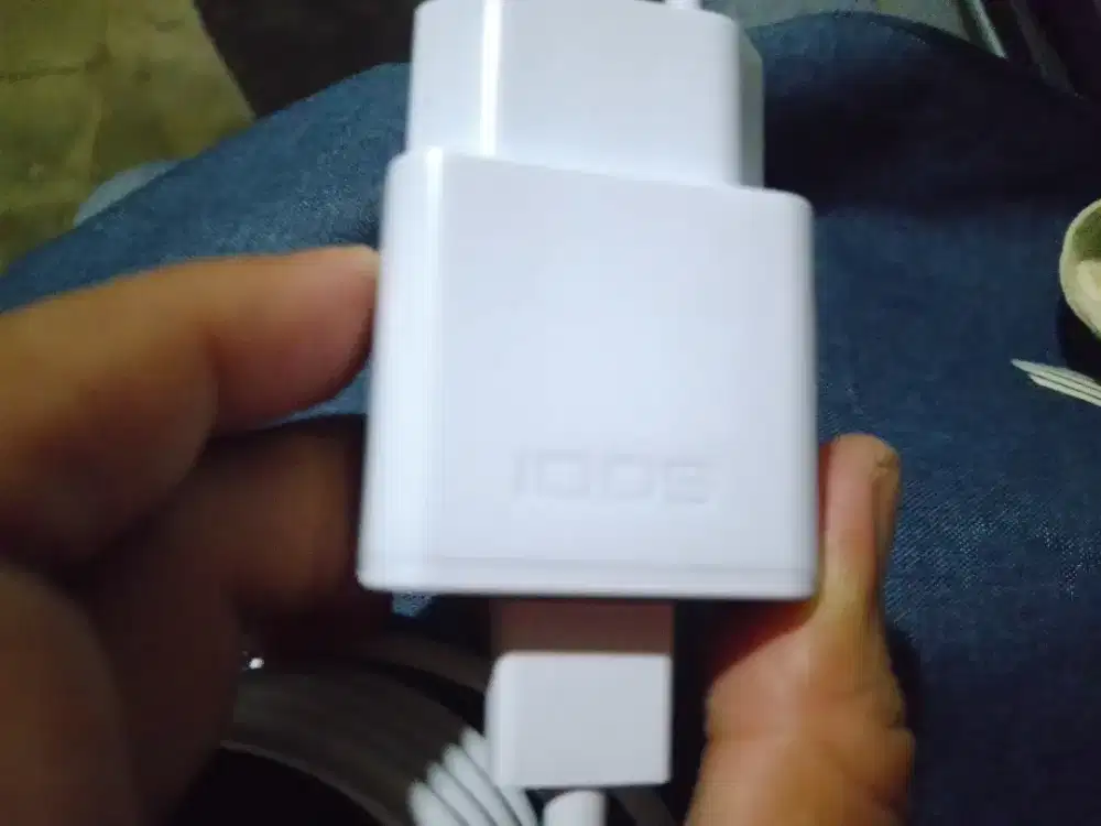 Di mahar charger iqoes ori