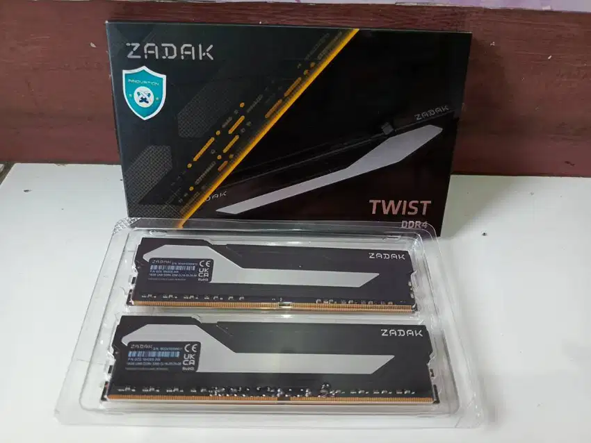 DDR4 32GB 2x16GB Zadak Twist 3200Mhz