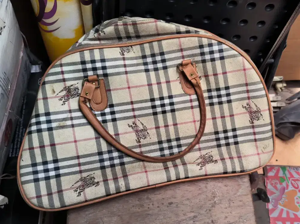 tas wanita masih bagus jarang pakai