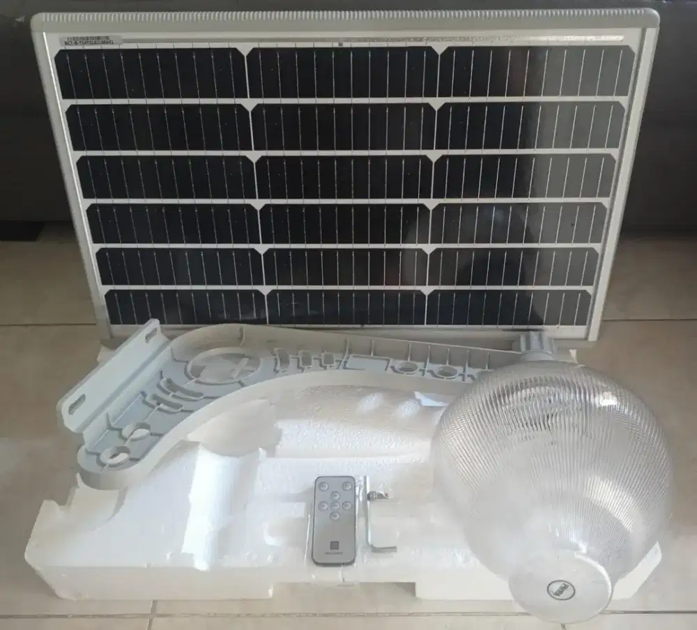 DIJUAL LAMPU PANEL SURYA UNTUK TAMAN