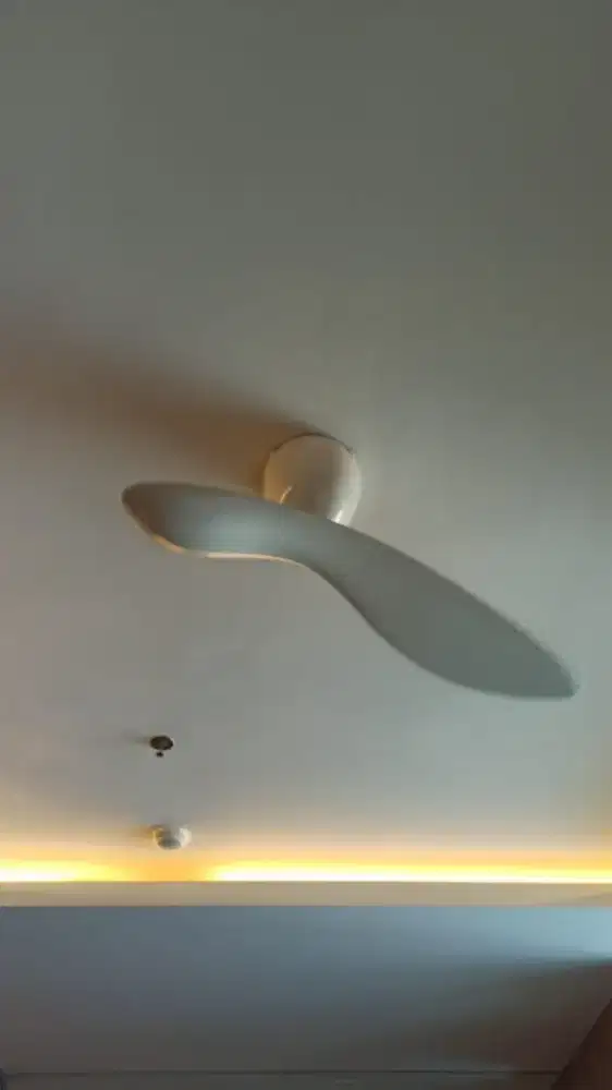 Kipas Angin Blade MT Edma 54 inch Celling BEKAS