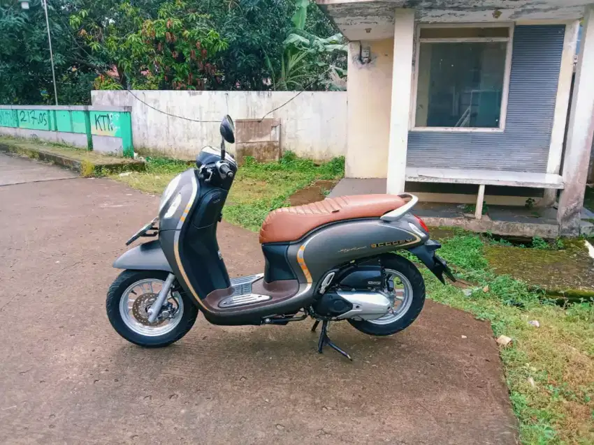 58@: DP:1,350 RBU B DKI SCOOPY PRESTIGE PAJAK ON