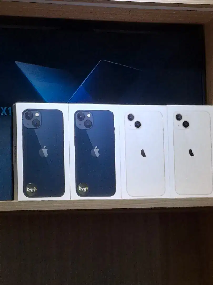 Iphone 13 128 new segel garansi Ibox