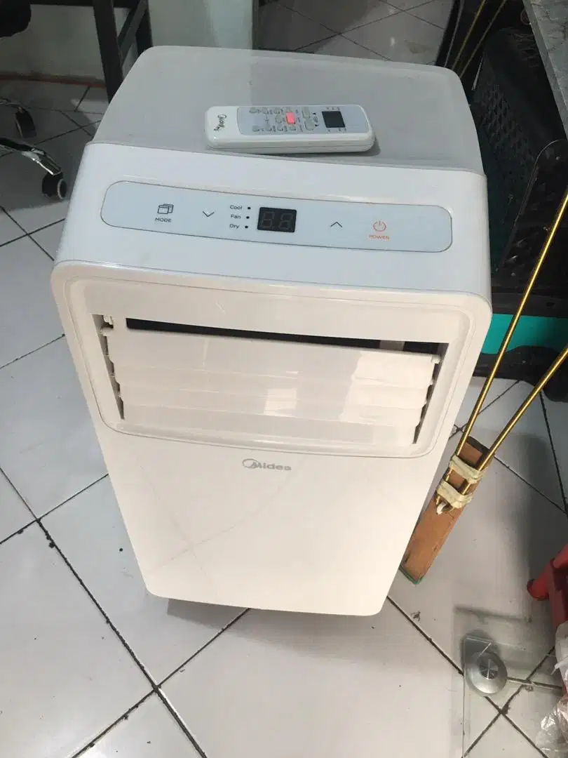 Ac Midea Portable MPHA 05CRN7-1/2 PK