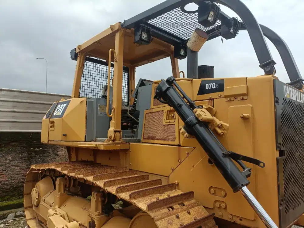 Buldozer cat d7g2