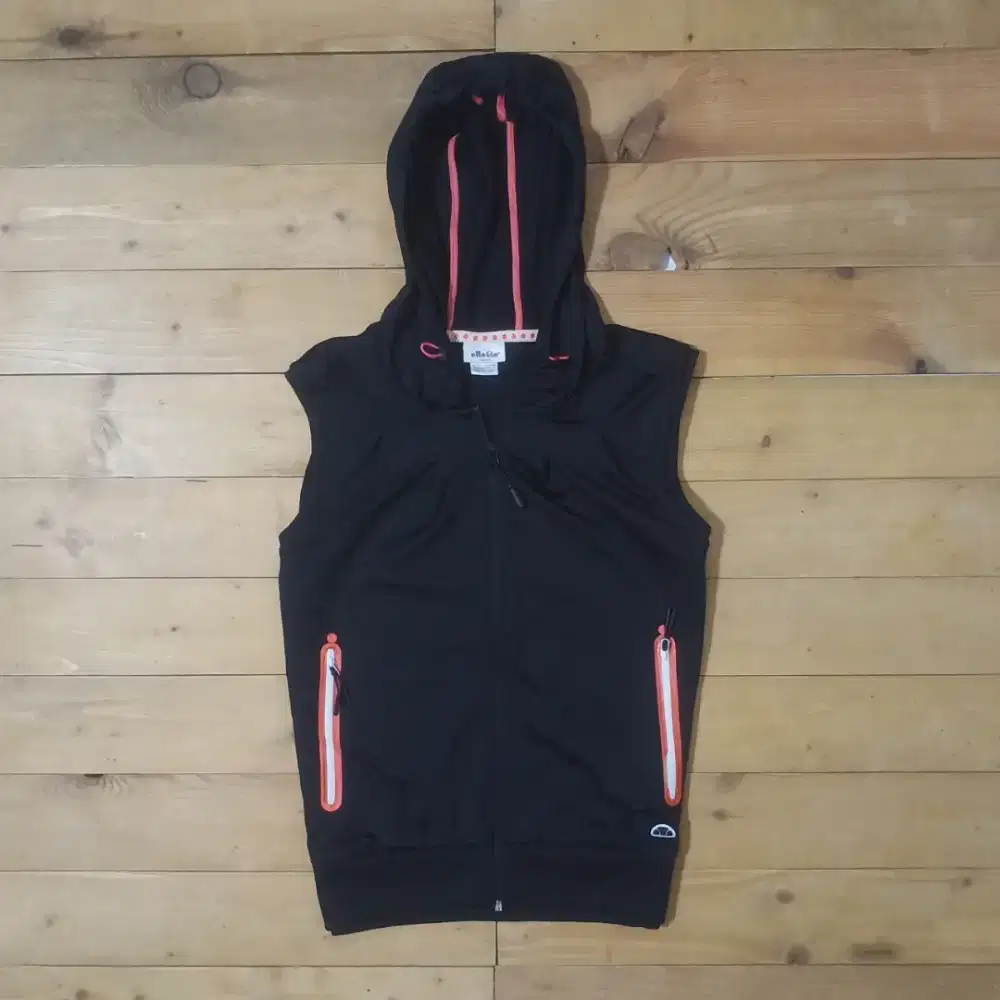 Ellese Woman Running Rompi