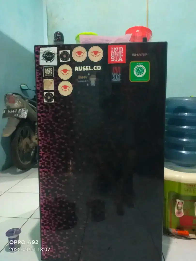 kulkas 1 pintu sharp