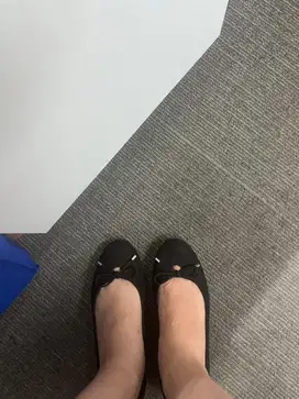 SEPATU FLAT SHOES