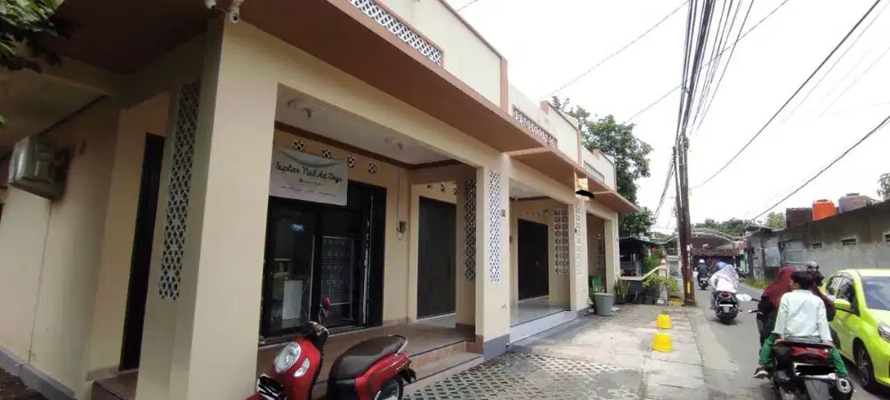 Ruko Multifungsi-Strategis di Dekat Ringroad Utara (Plemburan, Sleman)