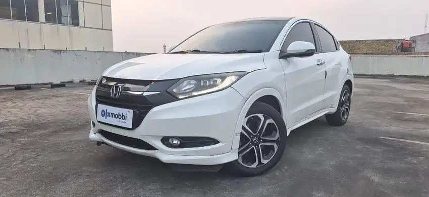 LIKE NEW - Honda HRV 1.8 RS Bensin-AT 2017