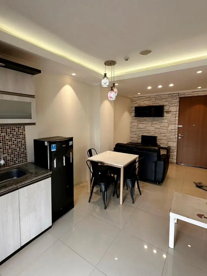 DISEWAKAN OAK TOWER APARTMENT 2BR FULL FURNISHED NEW SIAP HUNI