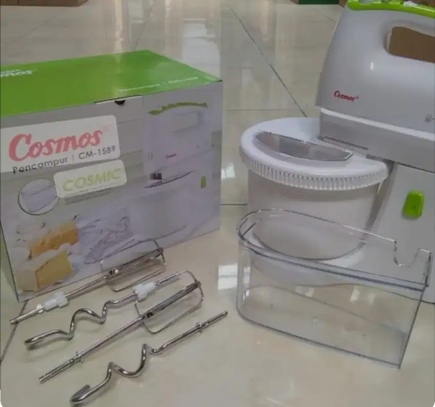 Mixer otomatis pengaduk adonan