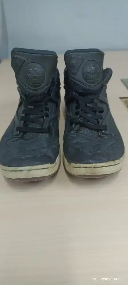 Sepatu Reebok basket